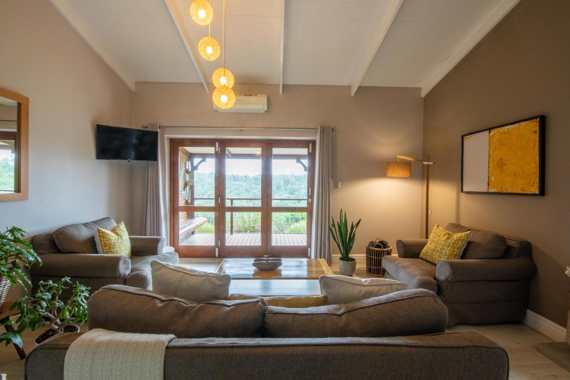 Woodlands Self Catering Hotel Knysna Exterior photo